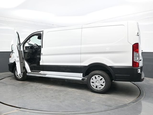 Used 2025 White Ford Base image 53