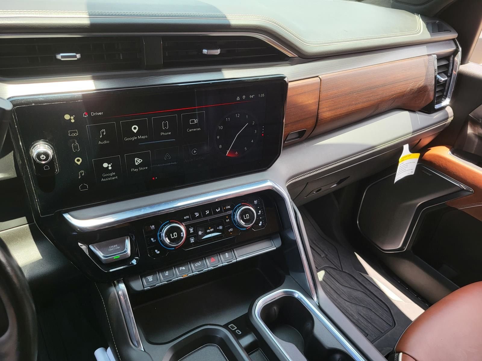 2024 GMC Sierra 3500HD Denali Ultimate - Photo 23