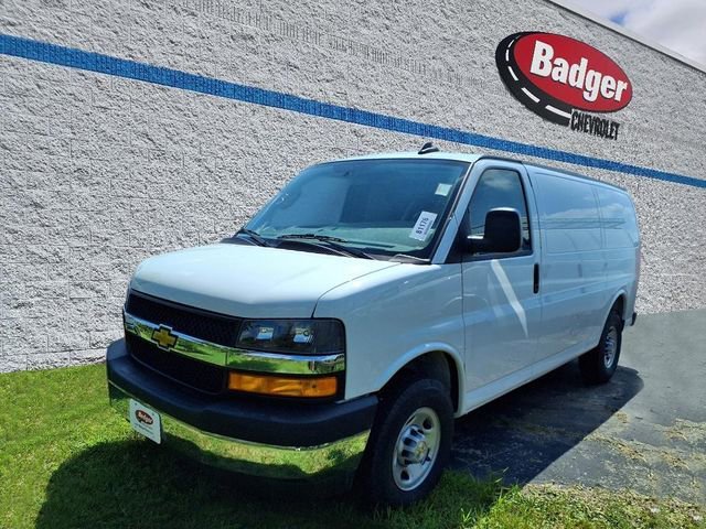 2025 Chevrolet Express Cargo