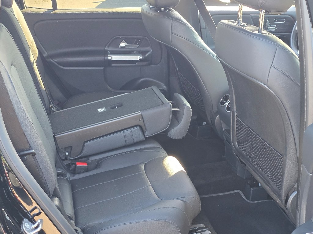 Used 2023 Black Mercedes-Benz GLB 250 image 24