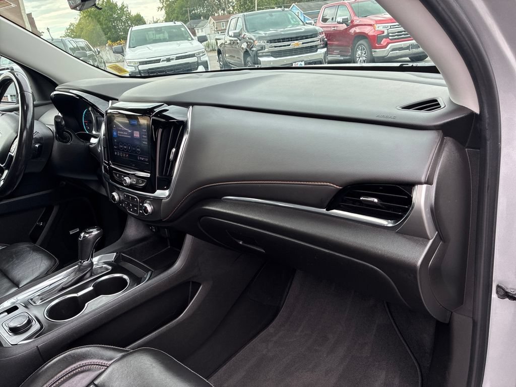 Used 2020 SILVER ICE METALLIC Chevrolet LT Leather image 38