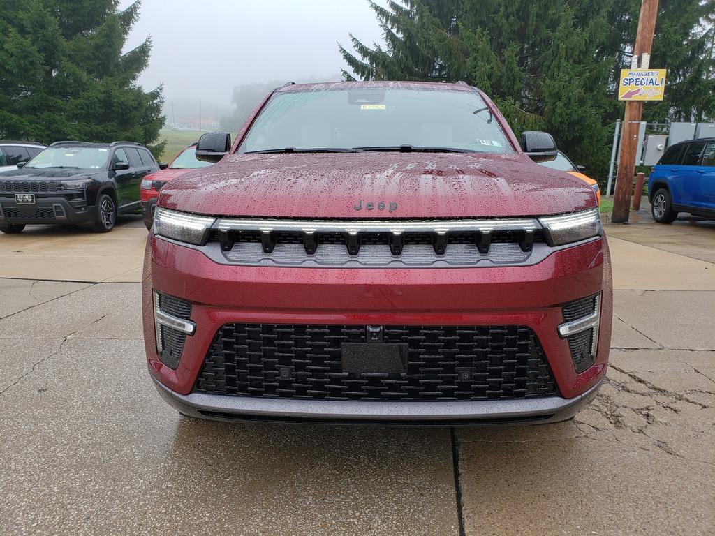 New 2026 Velvet Red Pearl-Coat Exterior Paint Jeep Limited Reserve image 9