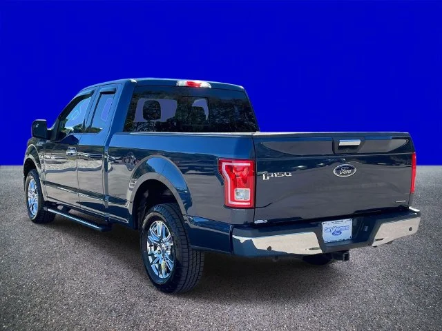 Used 2015 Blue Ford XLT image 5