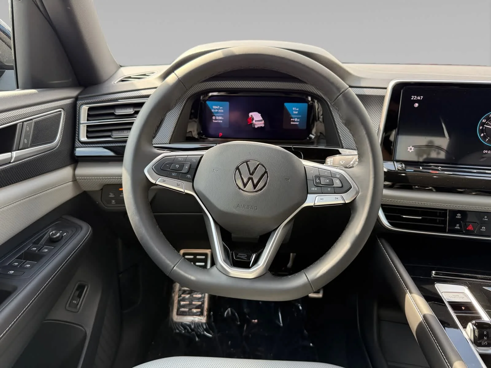 2026 Volkswagen Atlas Cross Sport SEL R-LINE - Photo 12