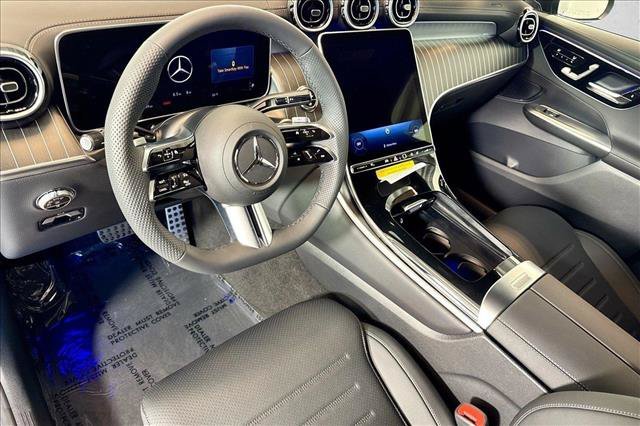 New 2026 Black Mercedes-Benz GLC 300 image 39