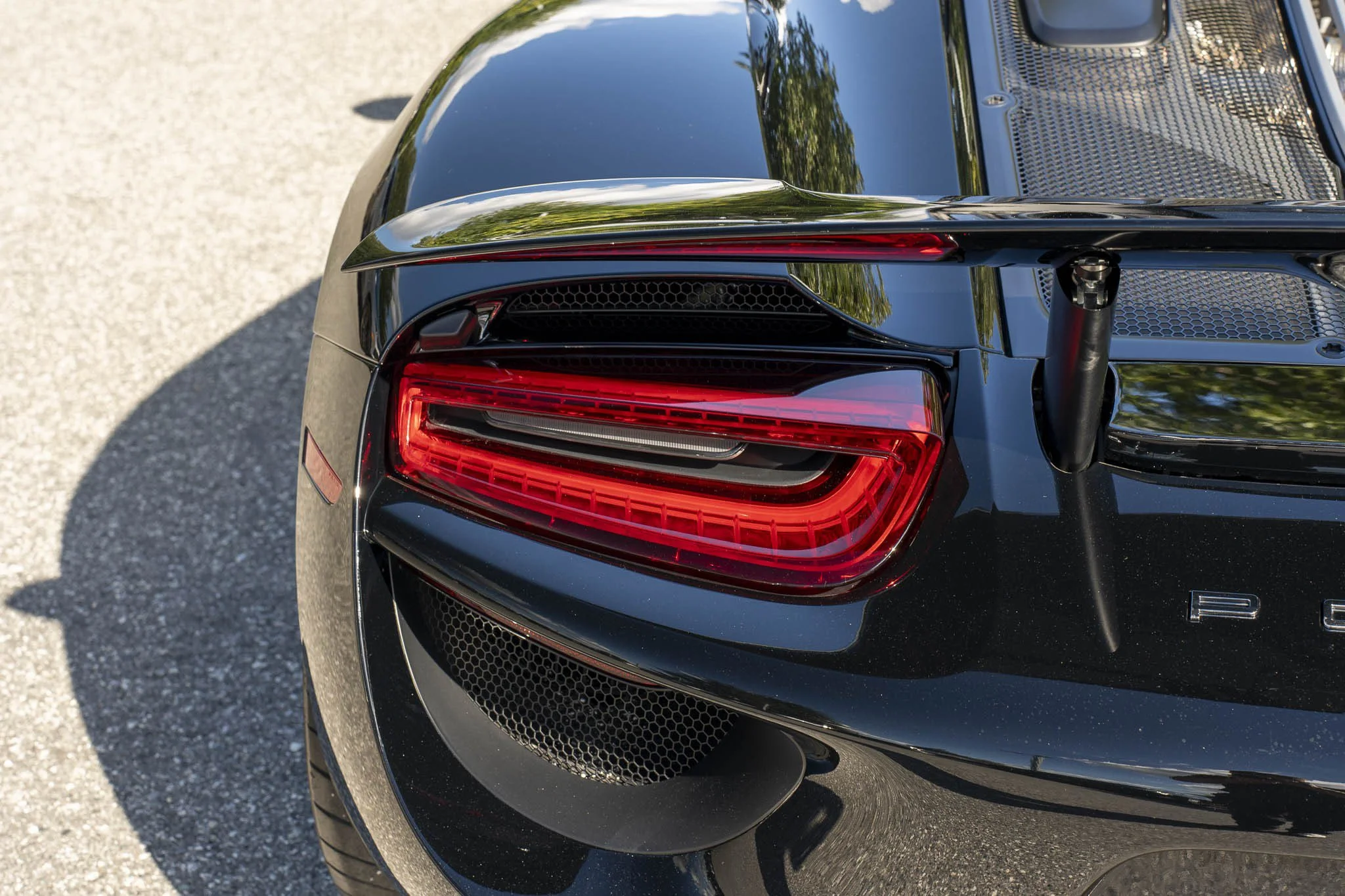 Used 2015 Black Porsche  image 21