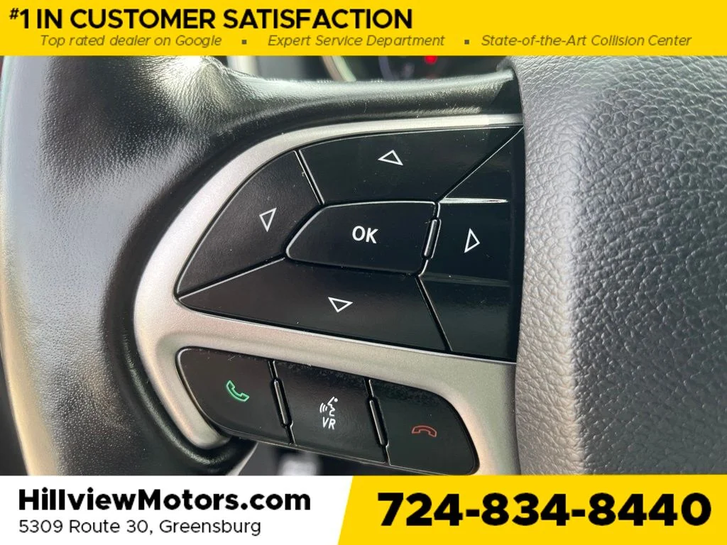 Used 2020 Velvet Jeep Limited image 19