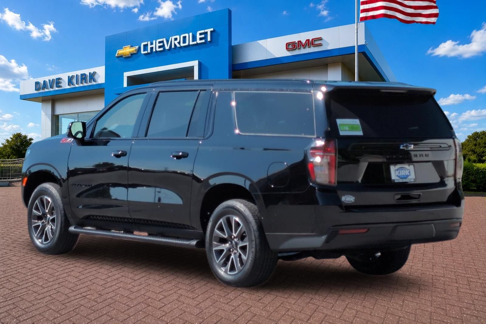 Used 2024 Black Chevrolet Z71 image 5