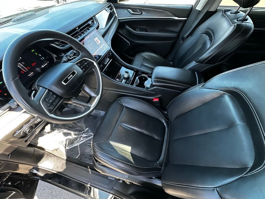 Used 2022 Black Jeep 4xe image 13