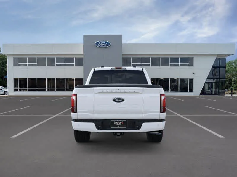 New 2025 Star White Metallic Tri-Coat Ford Platinum® image 5
