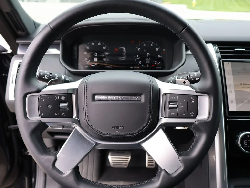2025 Land Rover Discovery Metropolitan Edition - Photo 30
