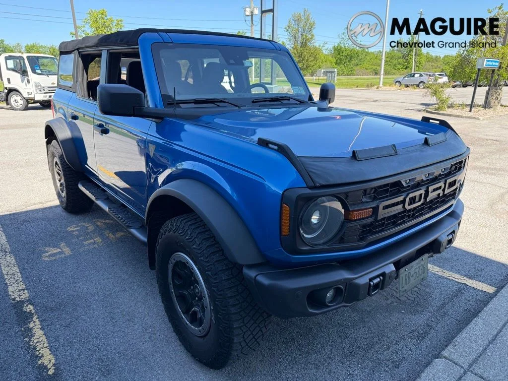 Used 2022 Blue Ford Base image 1