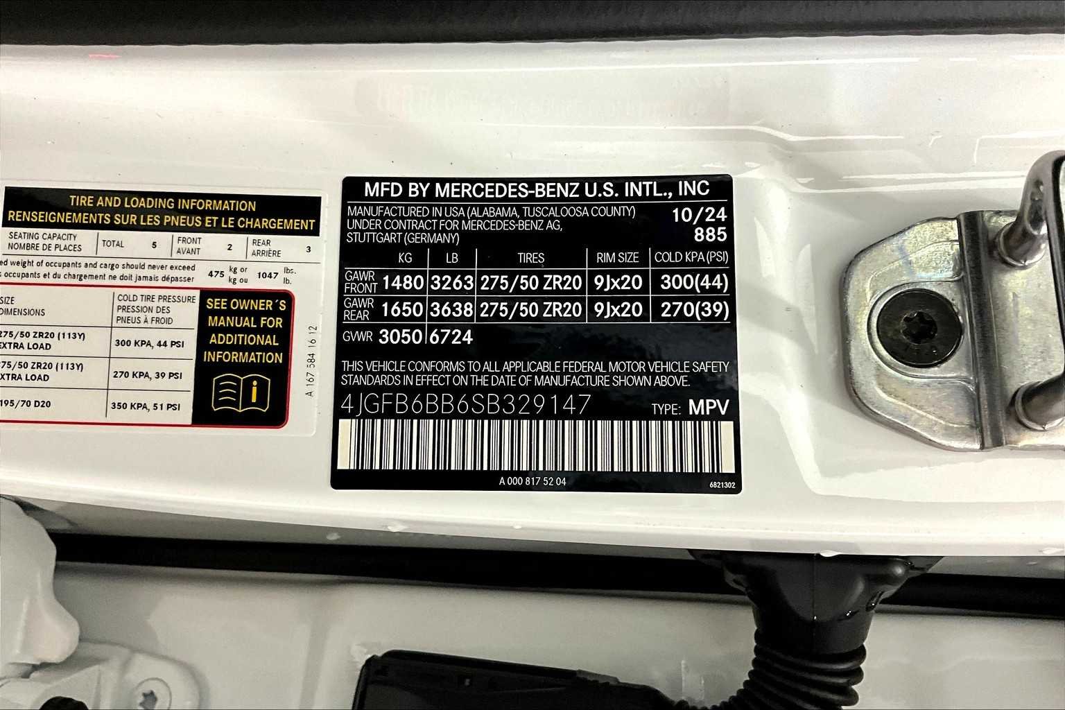 New 2025 MANUFAKTUR Moonlight White Metallic Mercedes-Benz AMG® GLE 53 image 12
