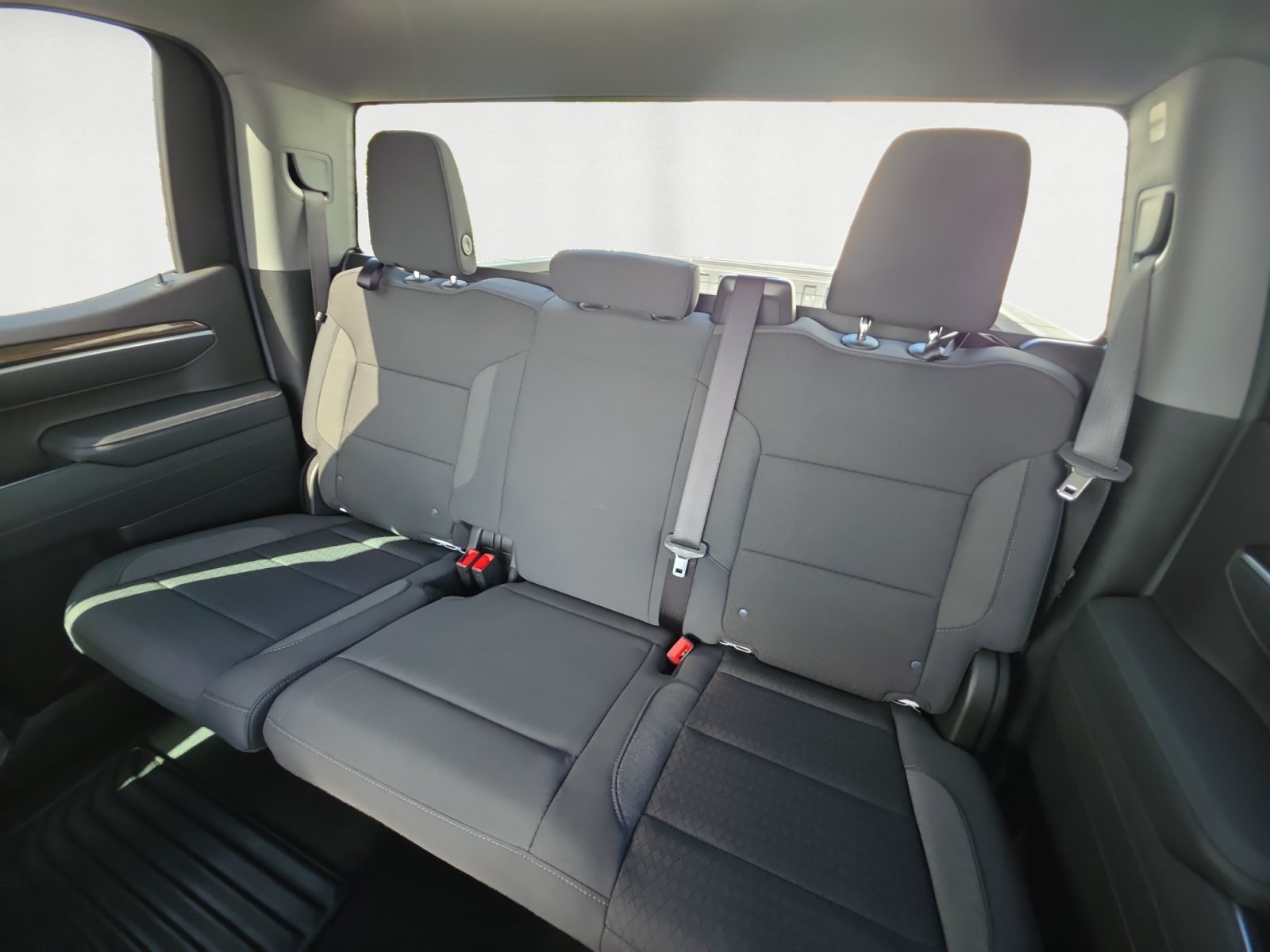 Used 2026 Summit White Chevrolet LT image 13