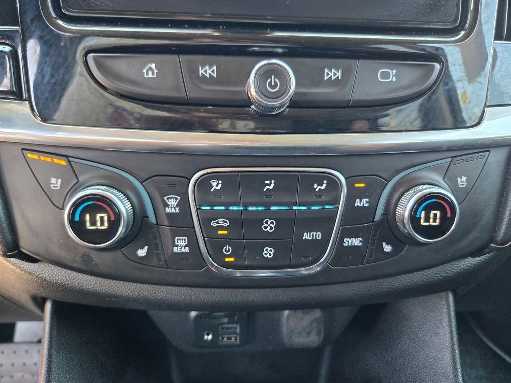 Used 2021 Black Chevrolet Premier image 16