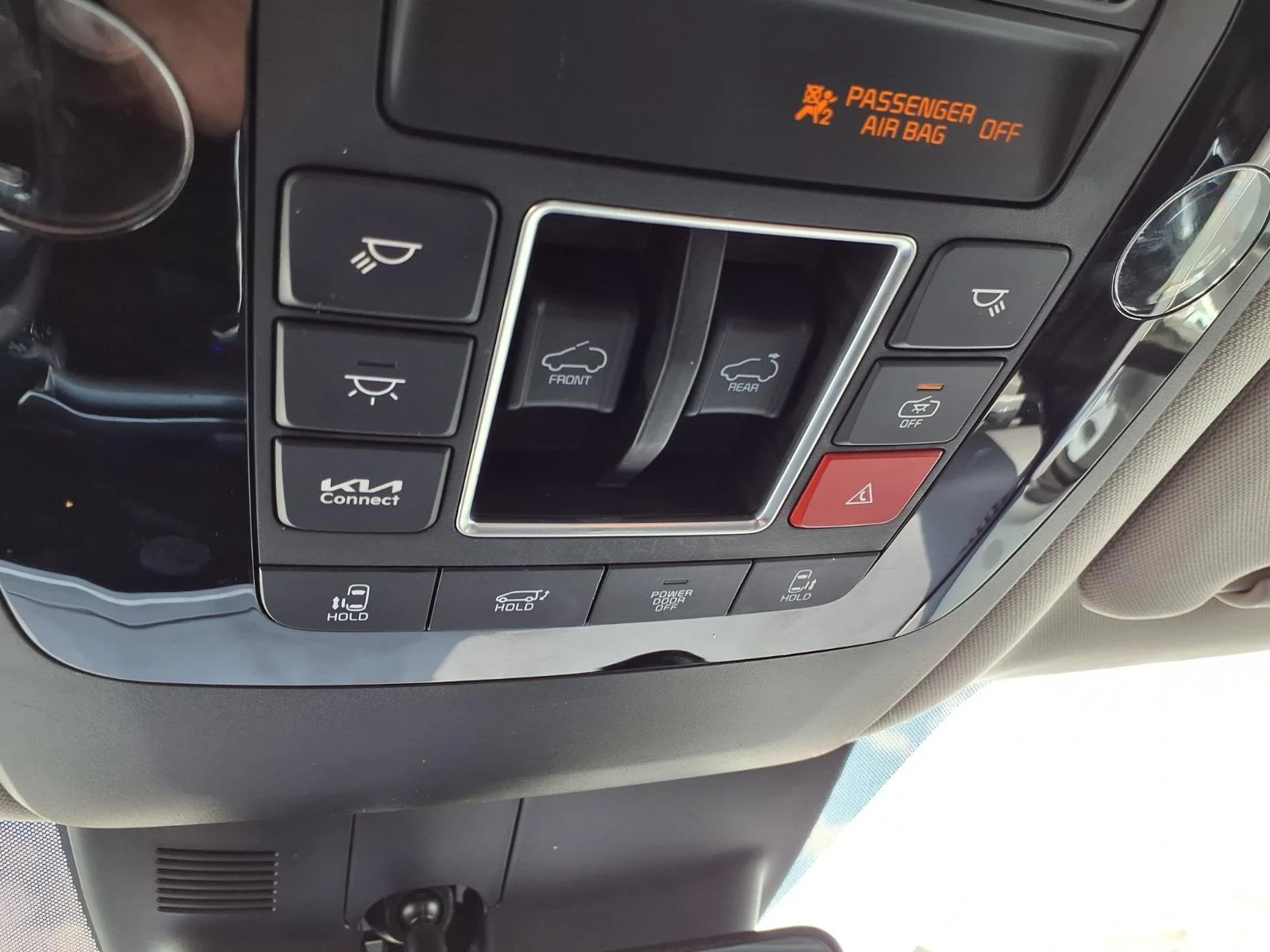 Used 2025 Aurora Black Pearl Kia SX image 21