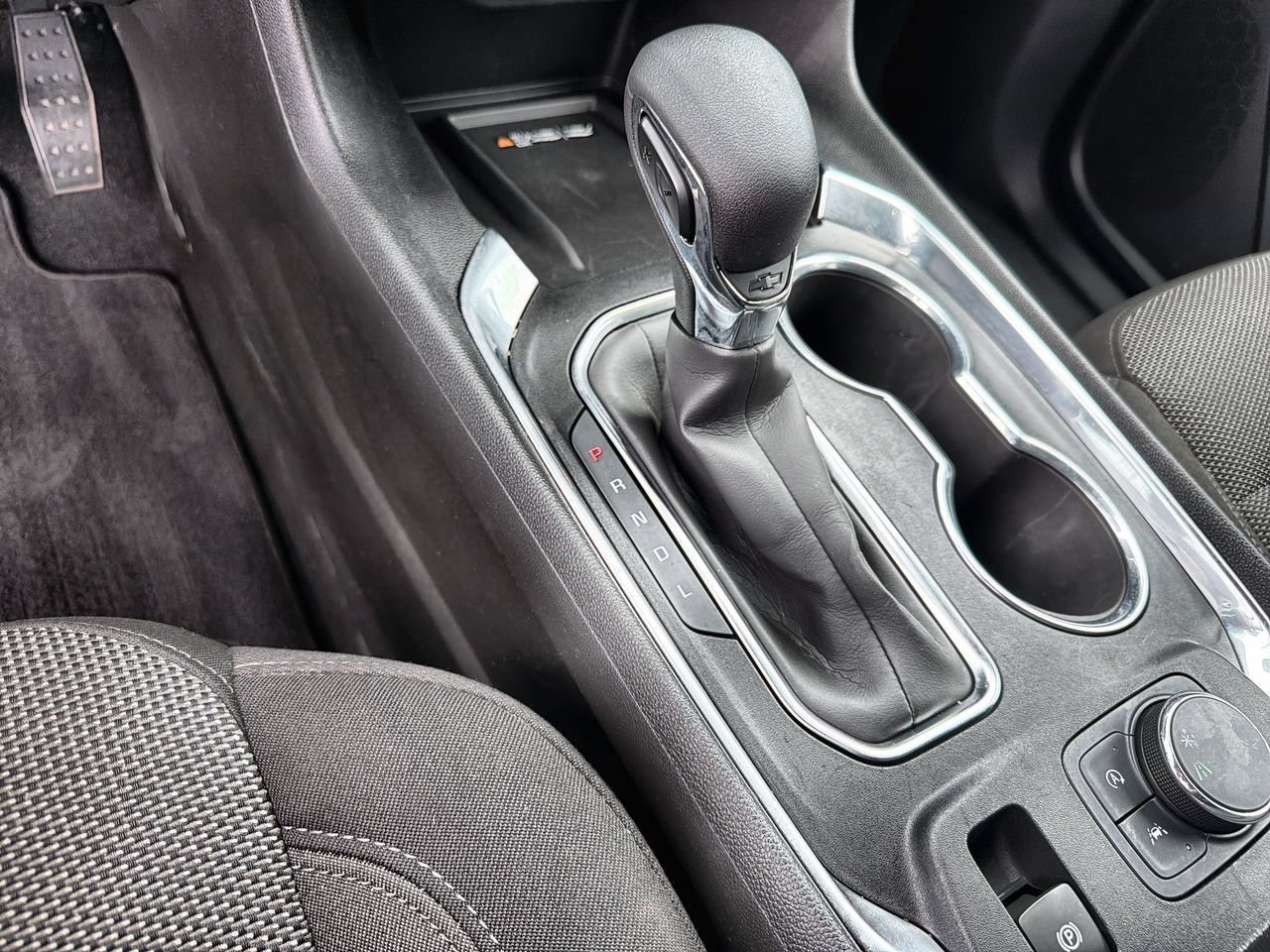 Used 2023 Sterling Gray Metallic Chevrolet LT Cloth image 14