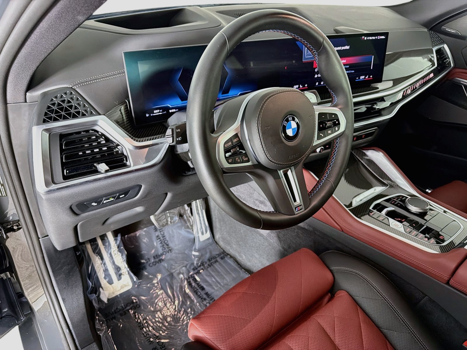 Used 2026 Dravit Grey Metallic BMW M60i image 9