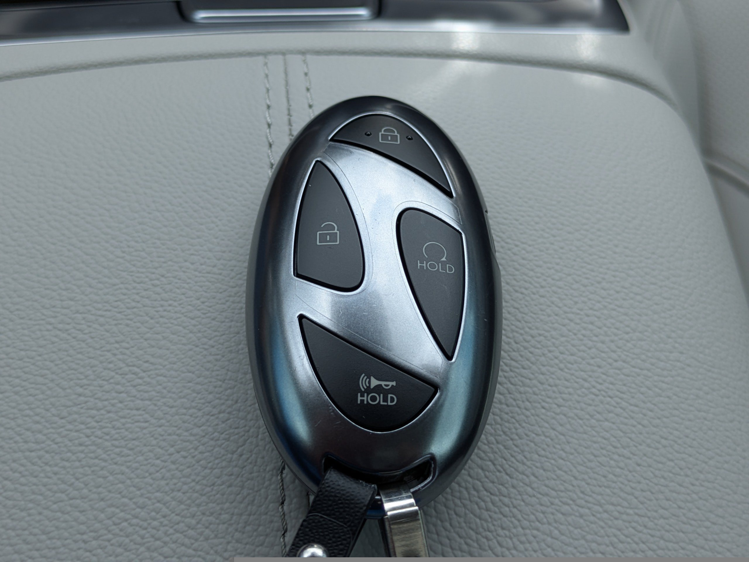 New 2026 Hampton Gray Hyundai SEL FWD image 28