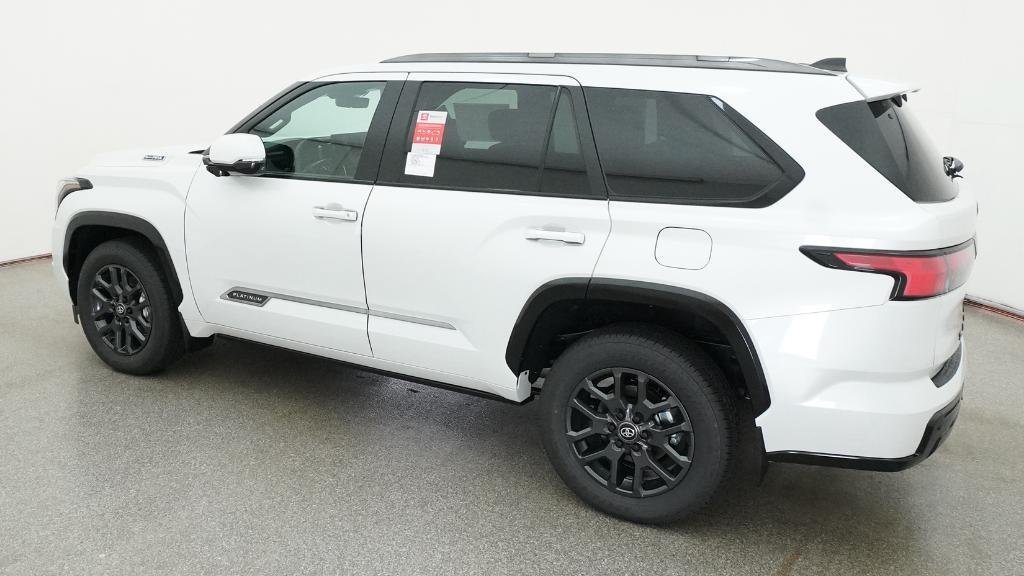 New 2026 Wind Chill Pearl Toyota Platinum image 28