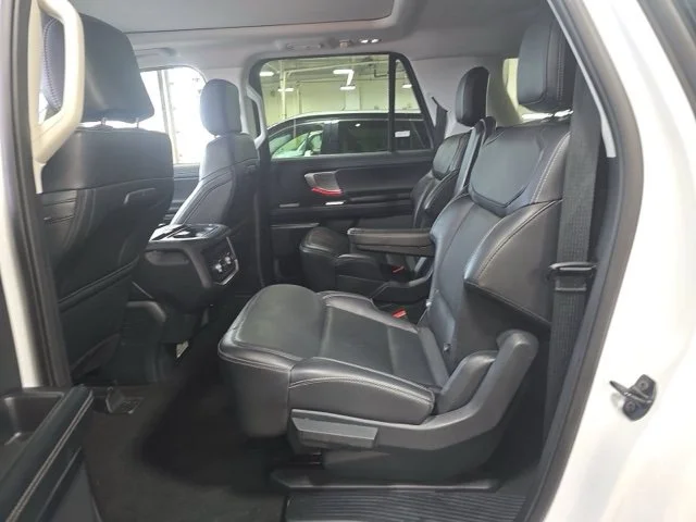 Used 2025 White Ford Platinum image 15