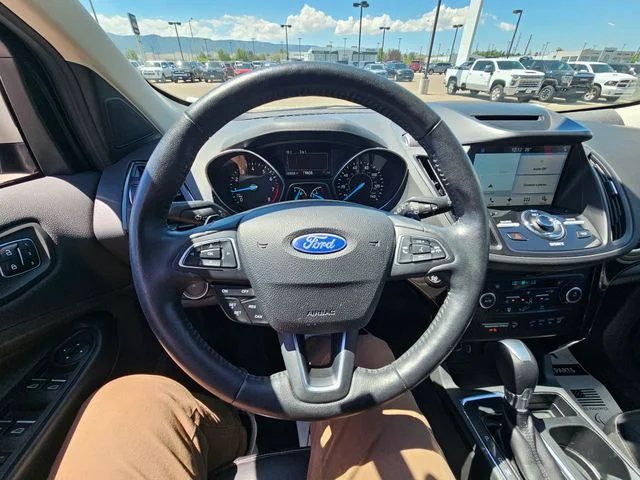 Used 2018 White Platinum Clearcoat Metallic Ford Titanium image 11
