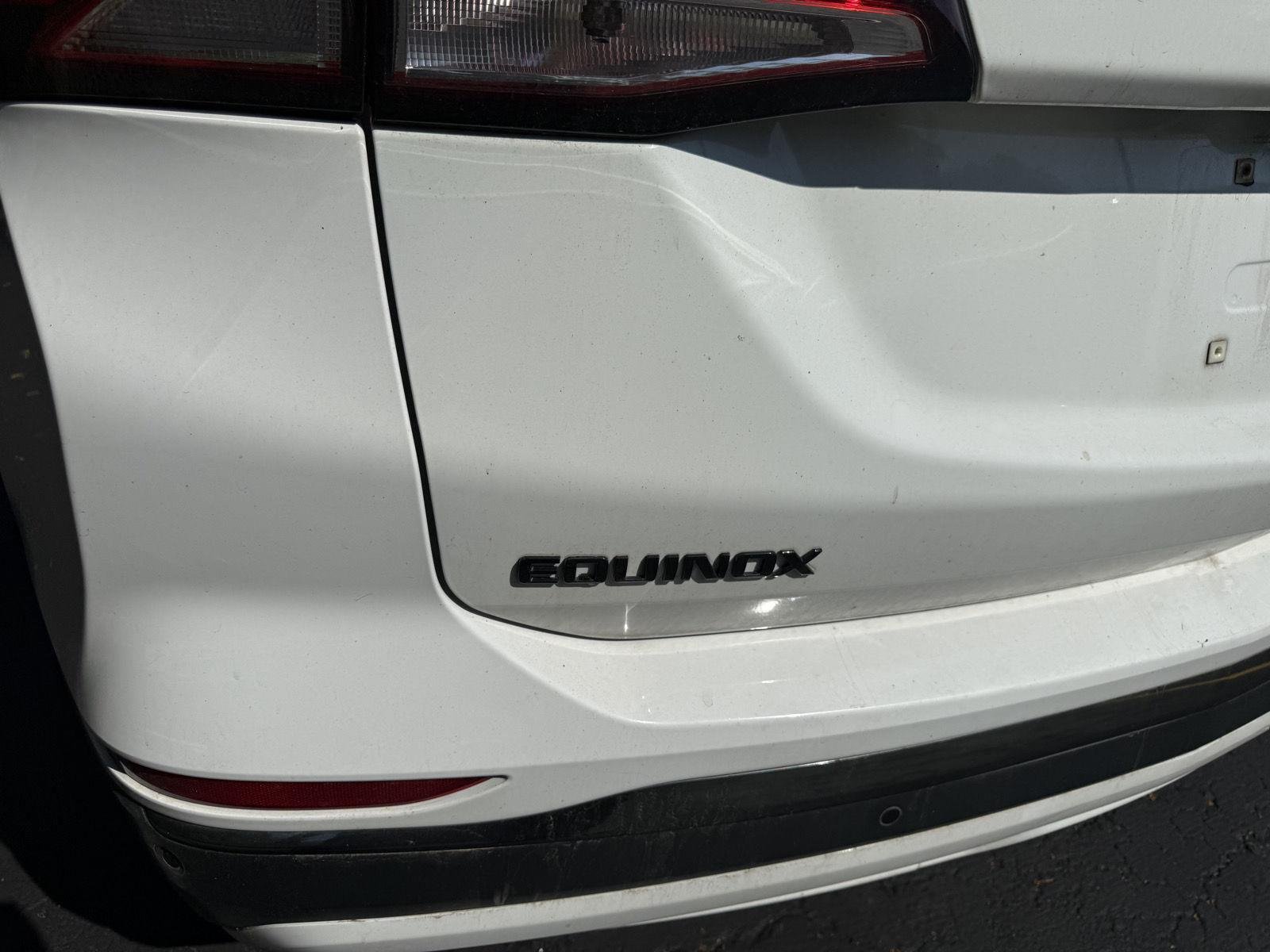 Used 2023 Summit White Chevrolet RS image 9