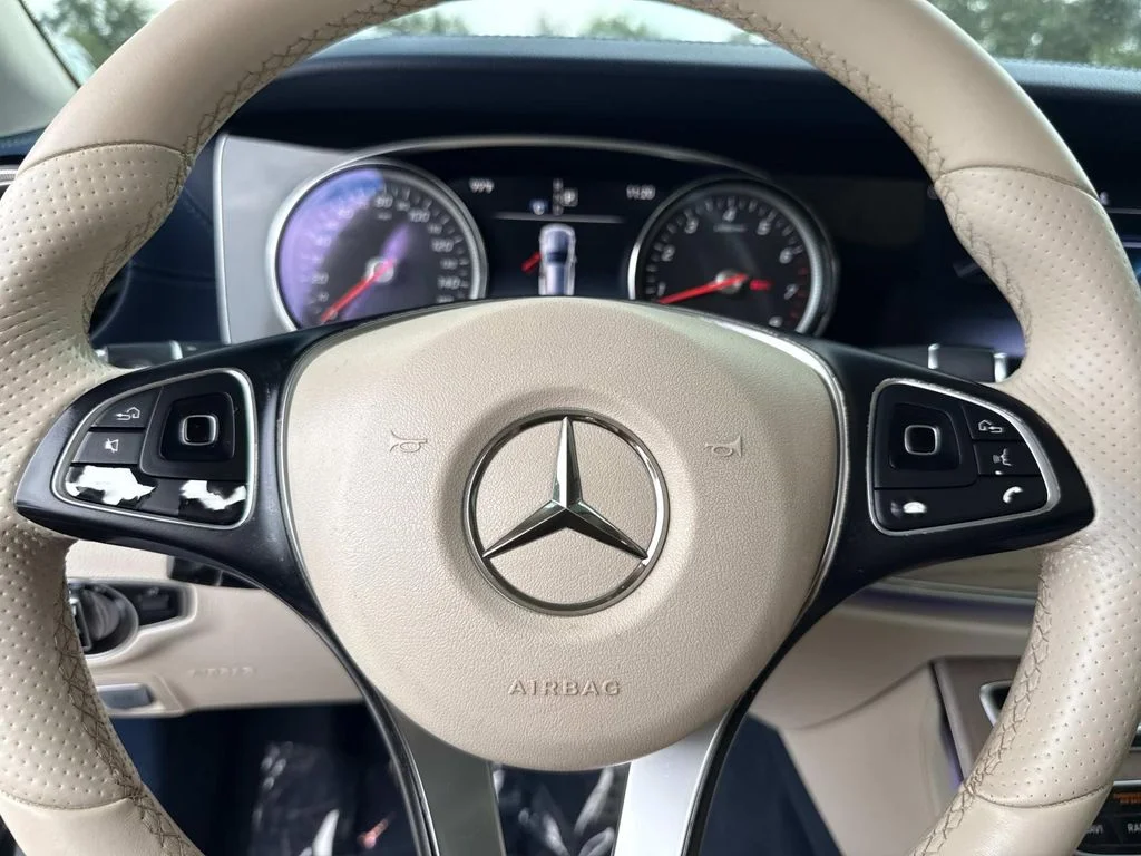 Used 2018  Mercedes-Benz E 400 image 24