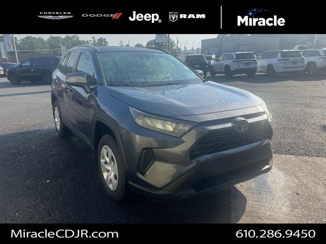 2020 Toyota RAV4 LE