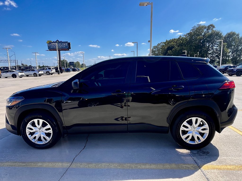 Used 2025 Jet Black Toyota L image 8