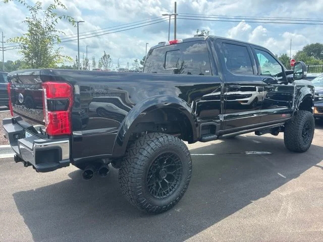 New 2026 Agate Black Metallic Ford F-250® Lariat® image 9