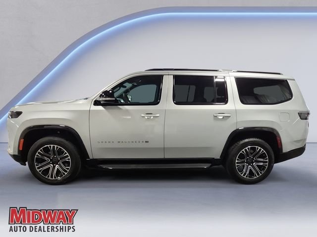 New 2026 Silver-Zynith Exterior Paint Jeep  image 2