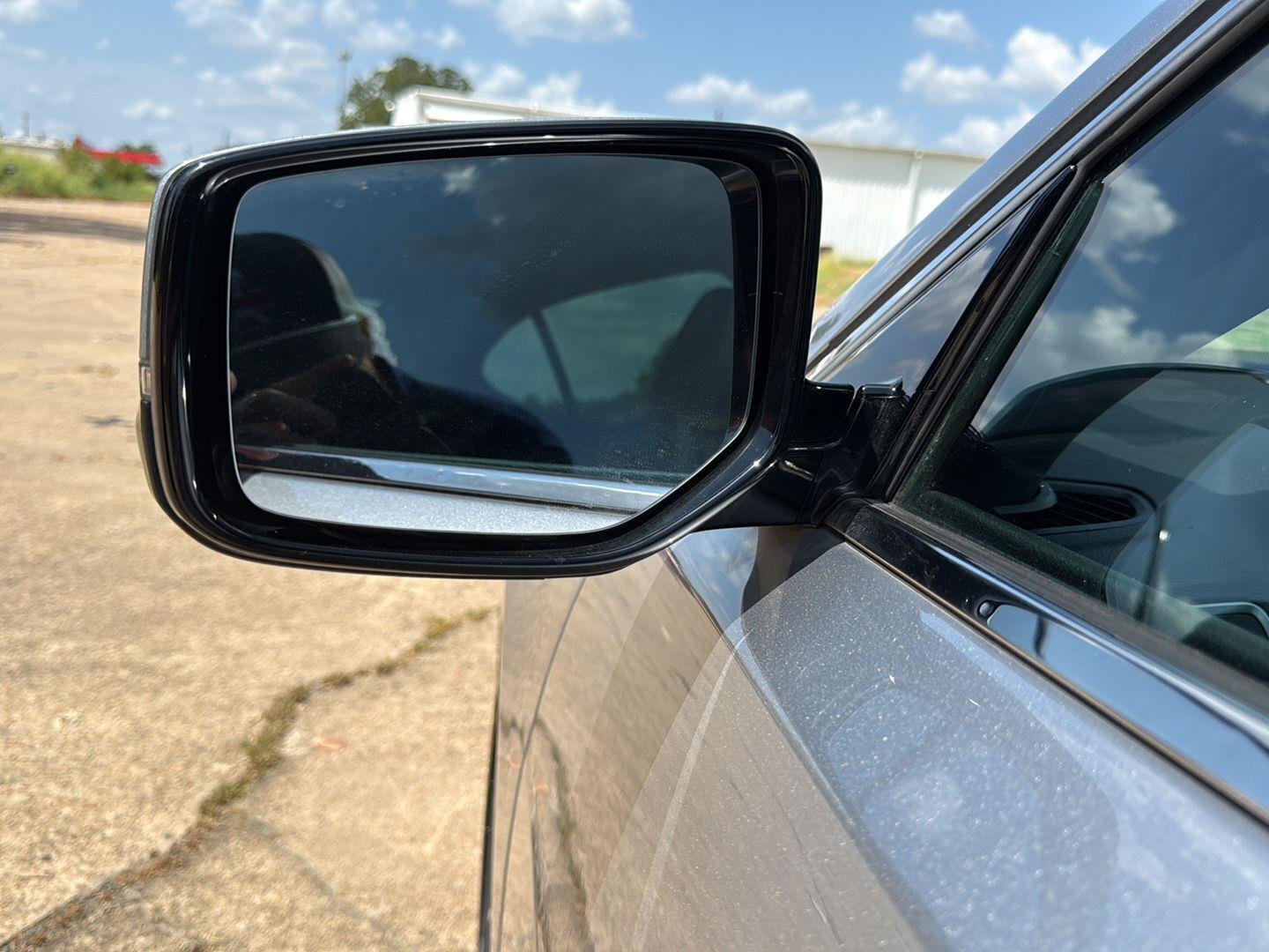 Used 2020 Lunar Silver Metallic Acura  image 9