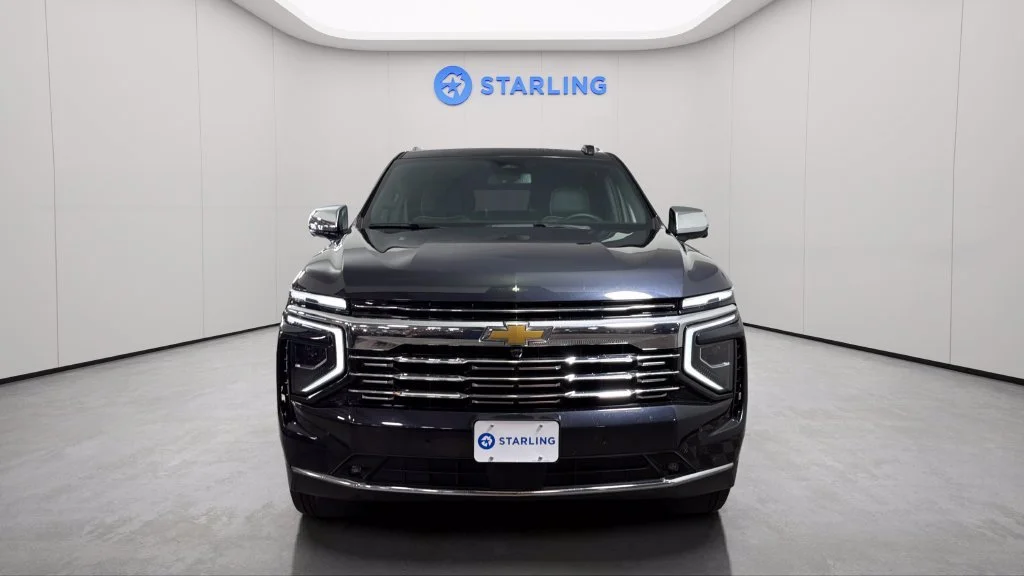 2025 Chevrolet Suburban Premier - Photo 15