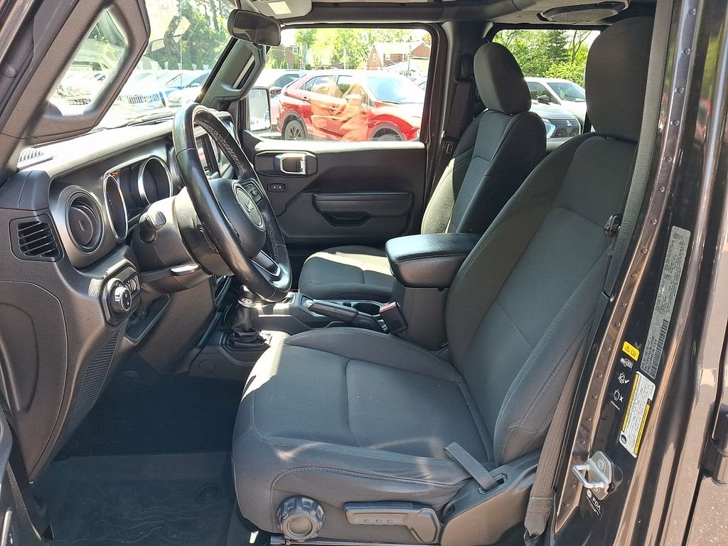 Used 2022 Gray Jeep Willys image 14