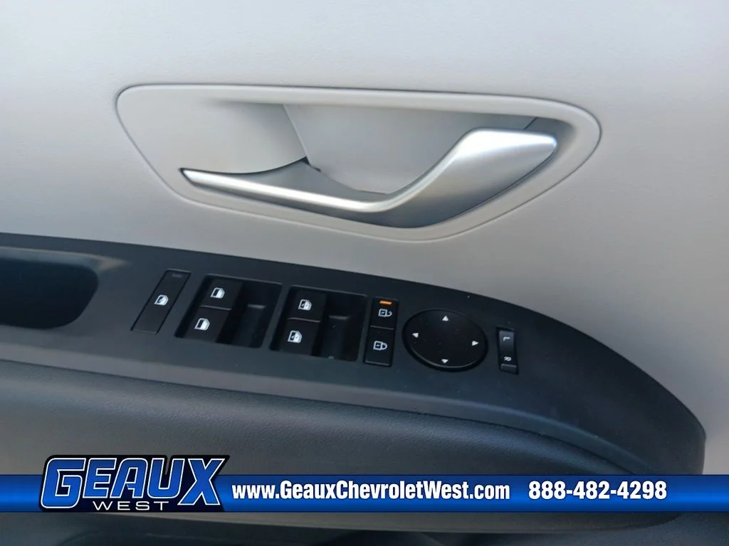 Used 2026 Silver Hyundai SEL image 22