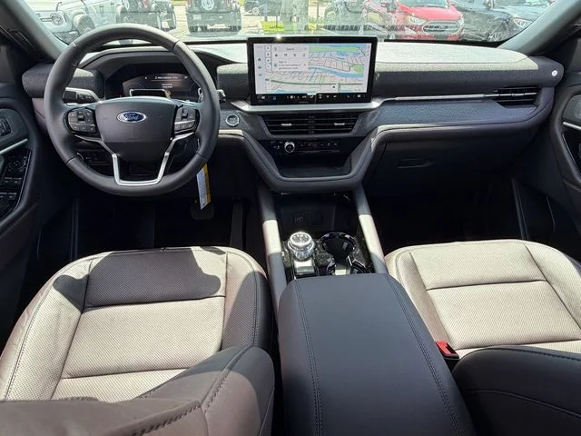 New 2026 Agate Black Metallic Ford Platinum™ image 26