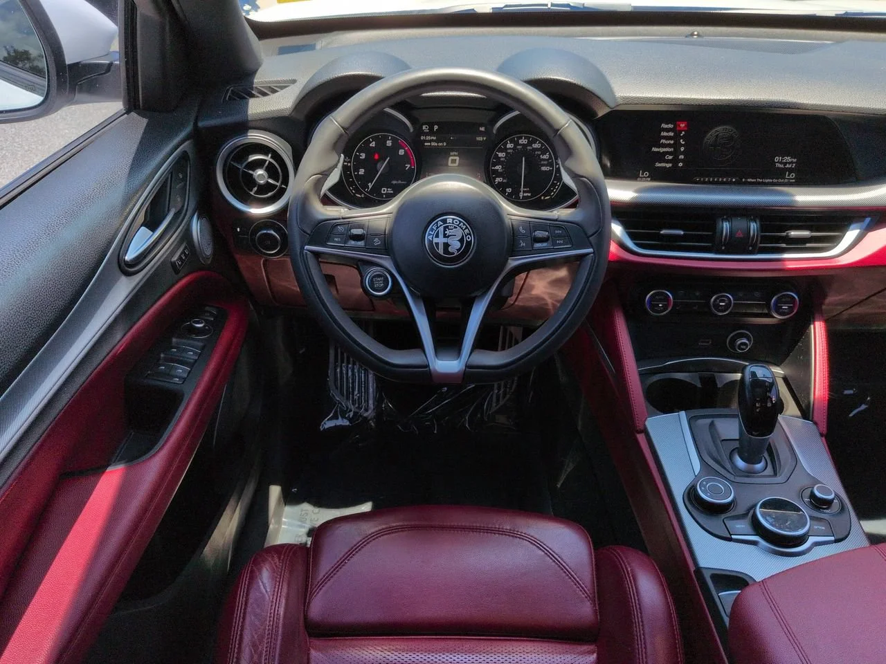 Used 2019 Alfa White Alfa Romeo Ti Sport image 16