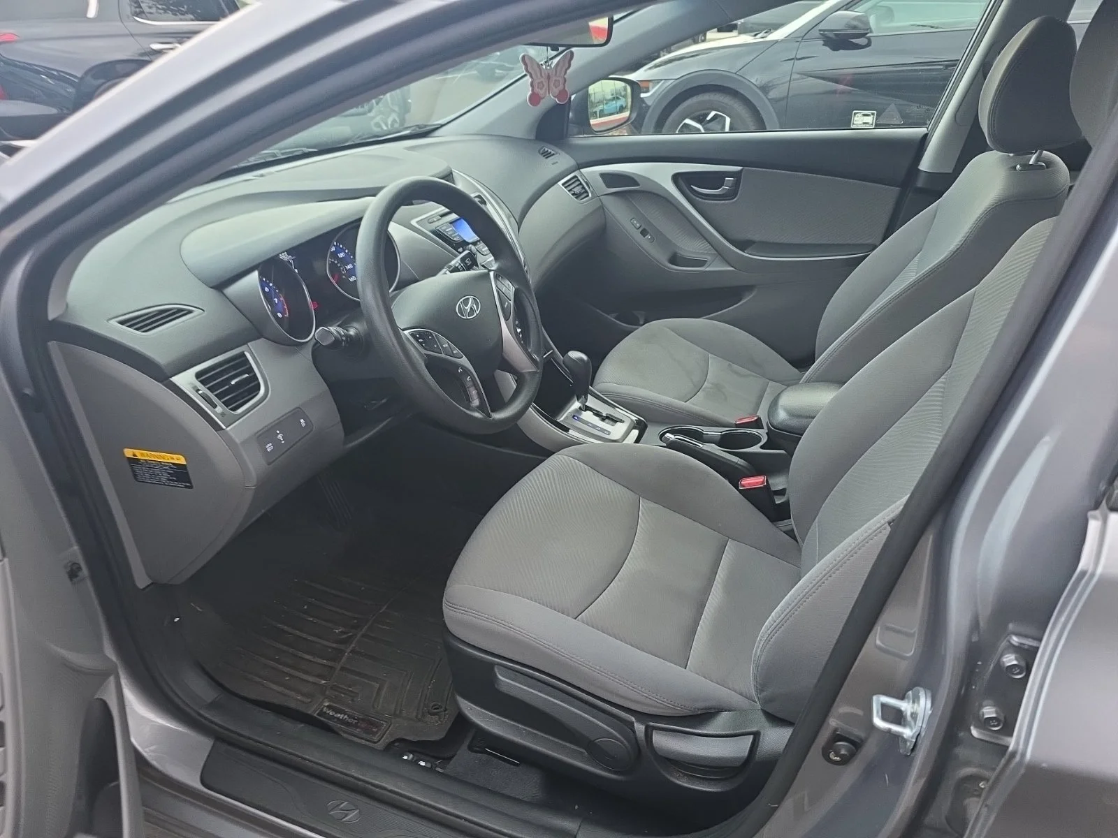 Used 2013 Gray Hyundai GLS image 3