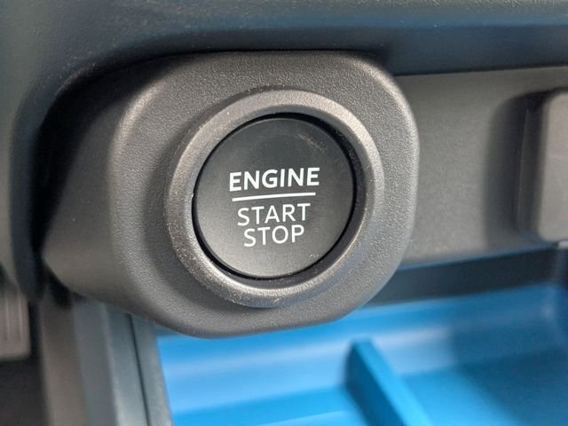 New 2026 Space White Metallic Ford XLT image 26