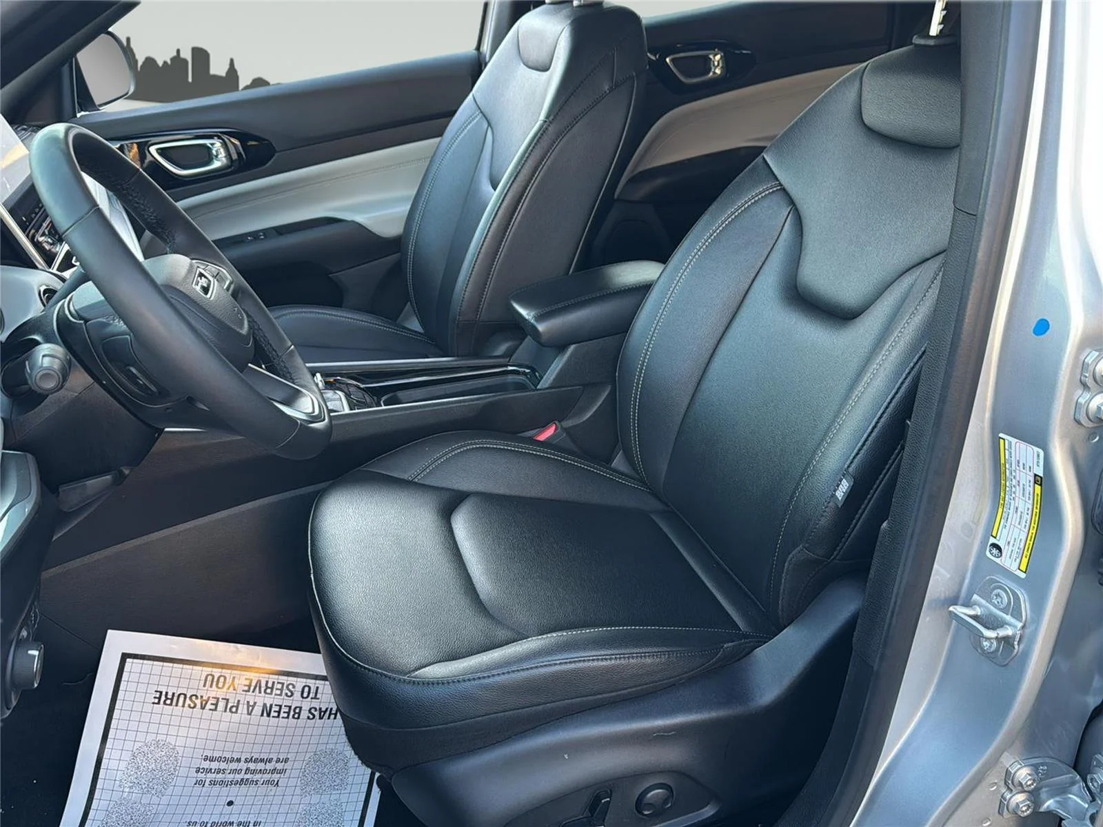 2025 Jeep Compass Limited - Photo 11