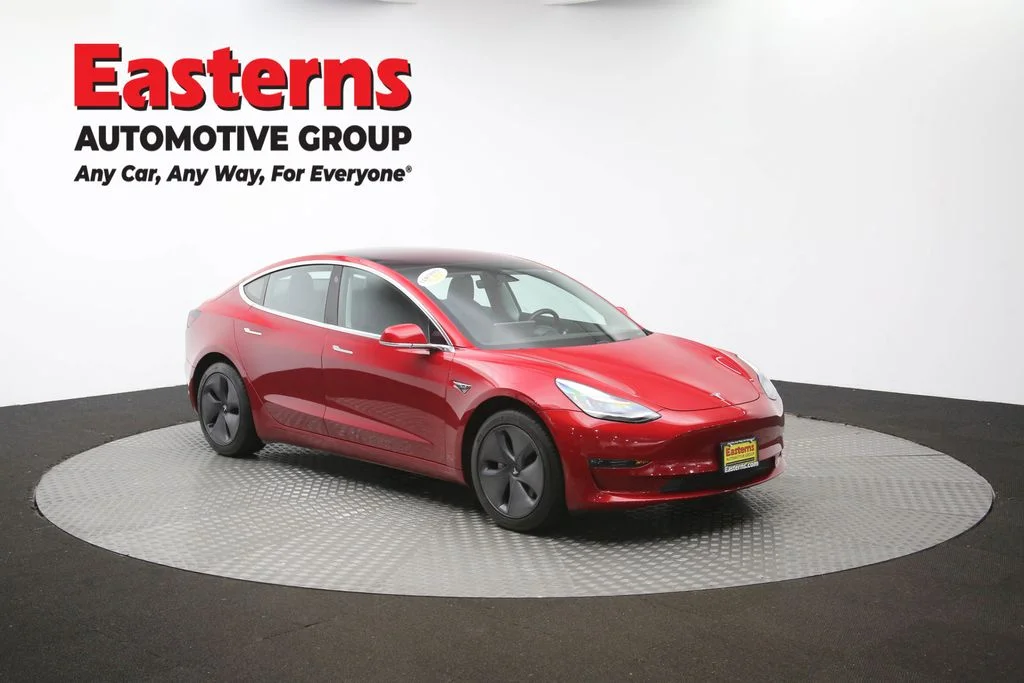 Used 2018 Red Tesla Long Range image 43