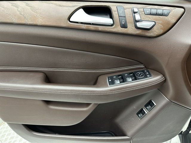 Used 2019 White Mercedes-Benz GLS 450 image 13