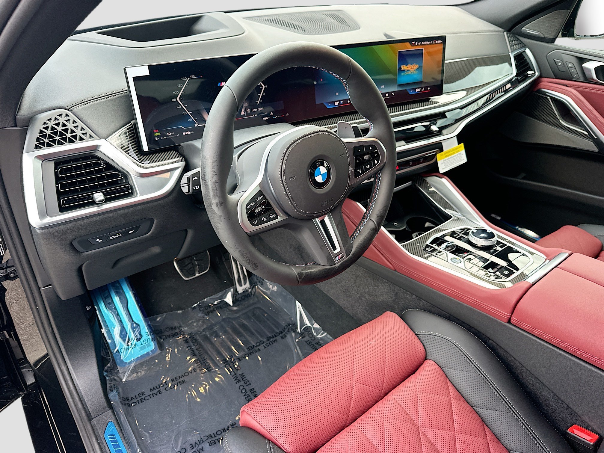 New 2027 Black Sapphire Metallic BMW M60i image 7