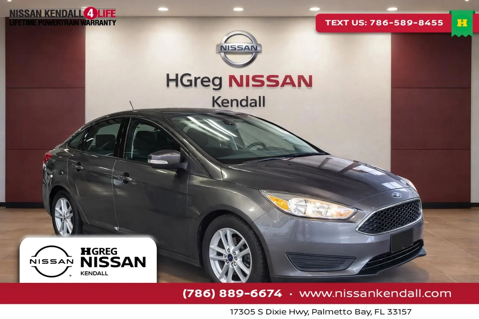 2017 Ford Focus Sedan SE's photo