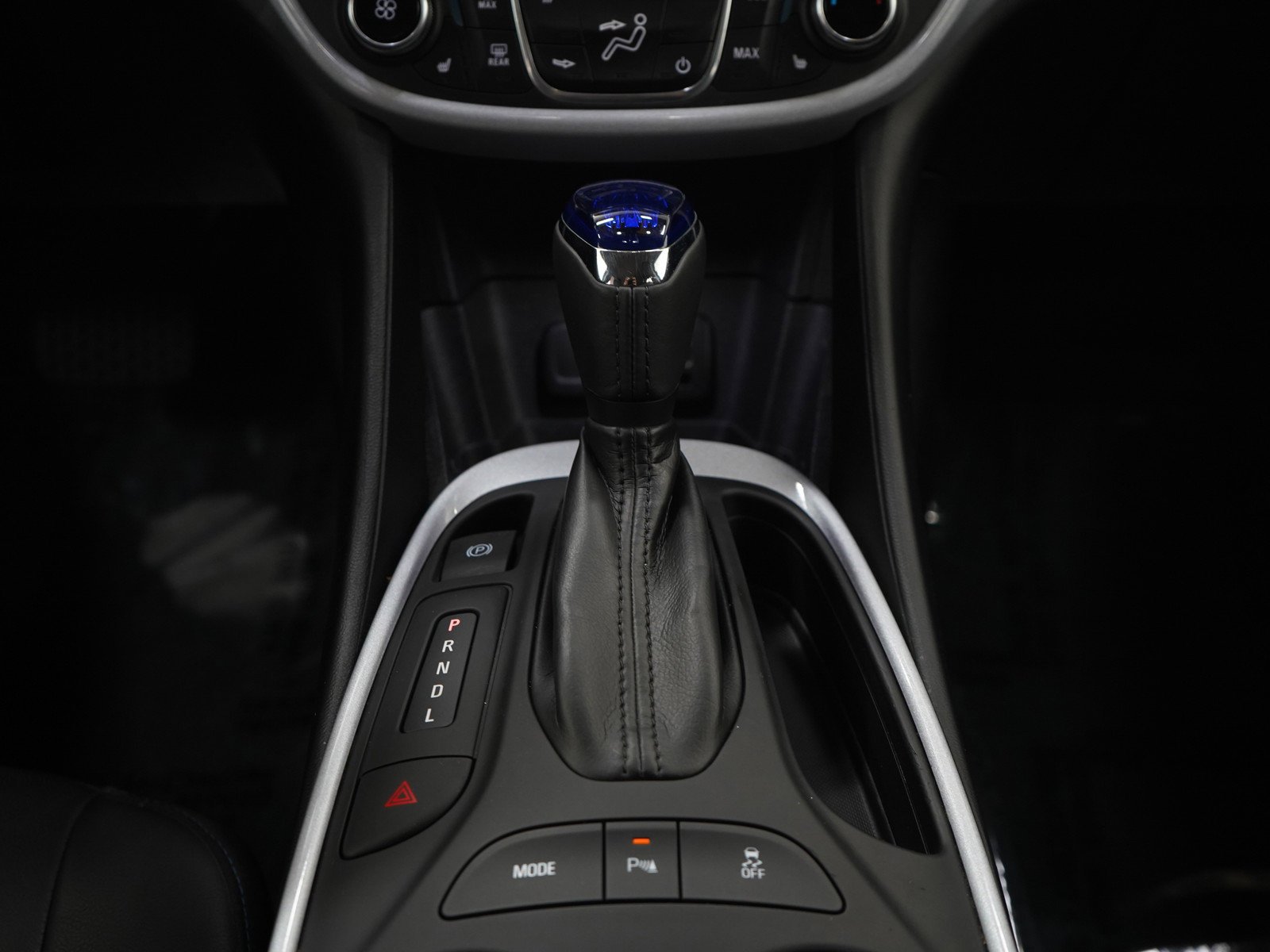 Used 2018 Silver Ice Metallic Chevrolet Lt image 18
