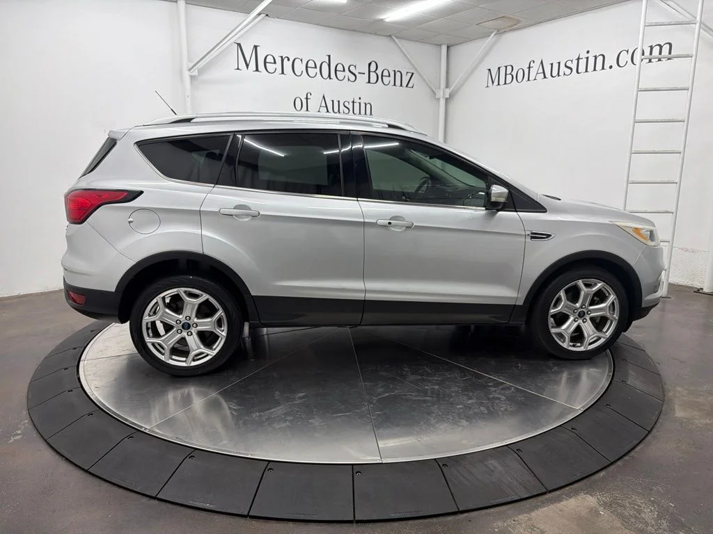 Used 2019 Silver Ford Titanium image 8