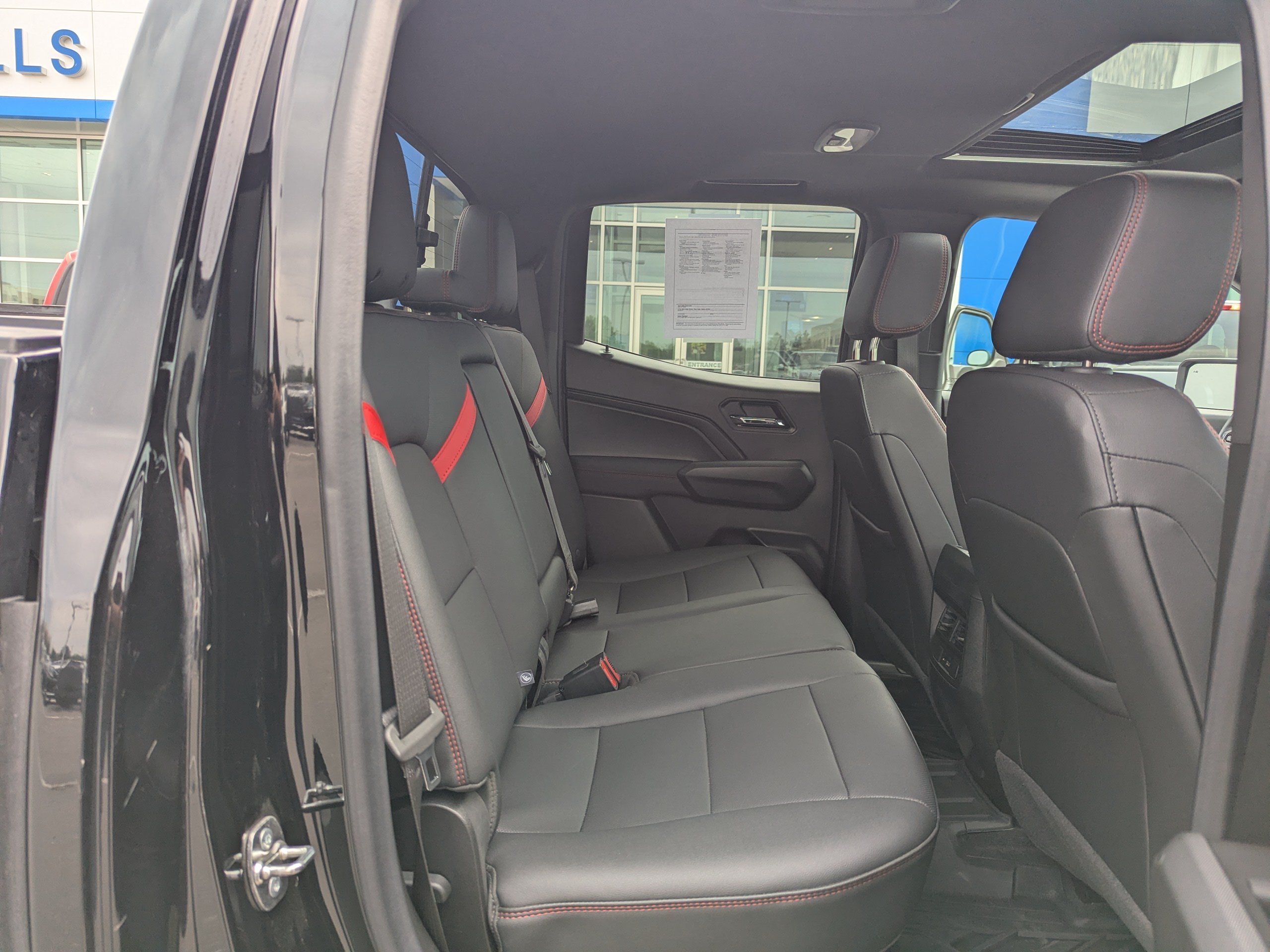 2026 Chevrolet Colorado Z71 - Photo 43