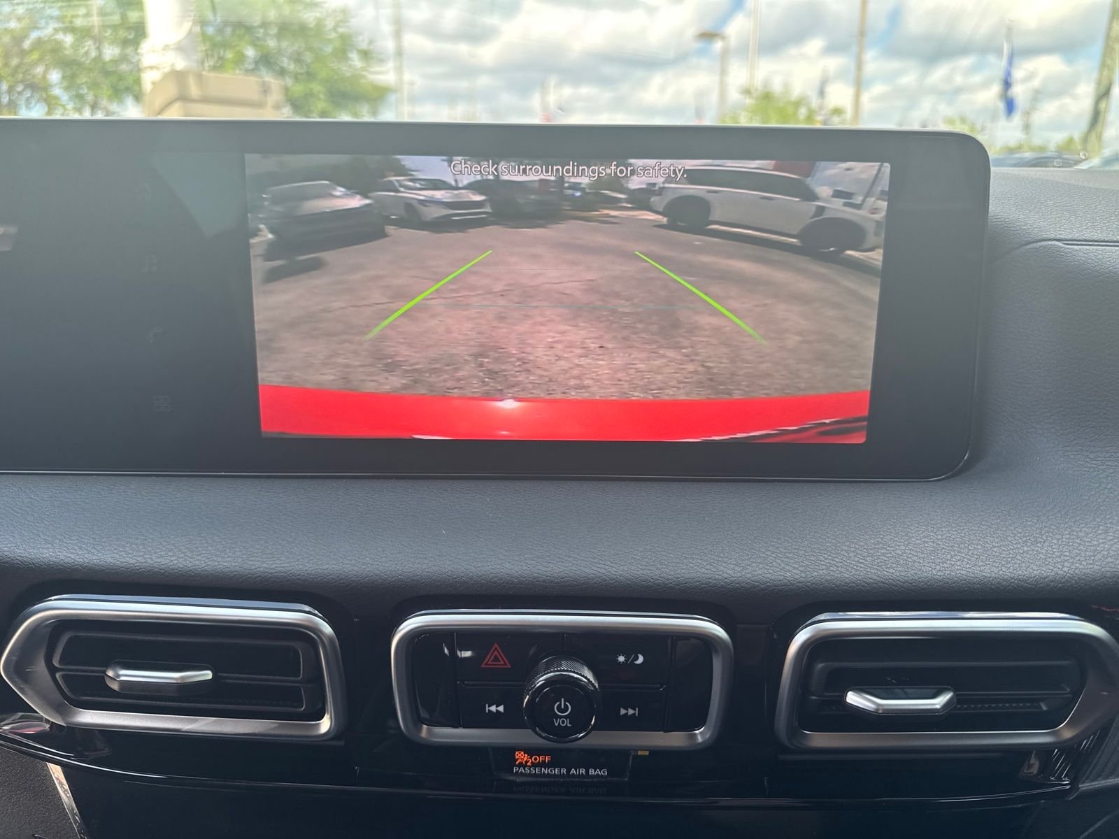 New 2026 Nissan Sentra SR 4D Sedan