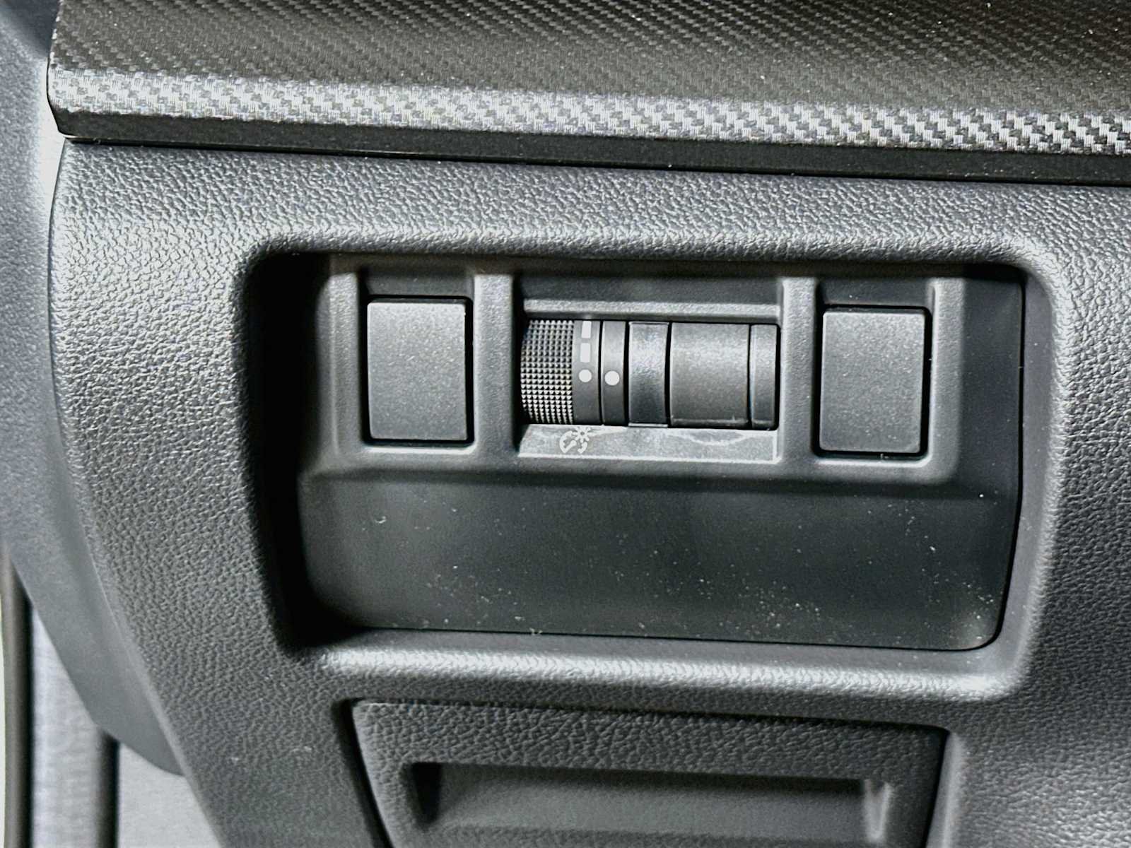 New 2026 ICE SILVER METALLIC Subaru Base image 10